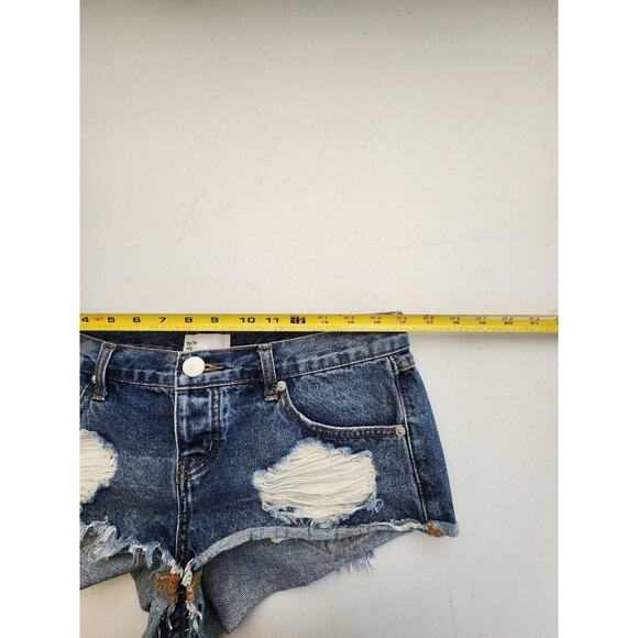 Revolve By The Way Jean Shorts 27 (32) Blue Distress ButtonFly DaisyDukes Frayed - Picture 5 of 9